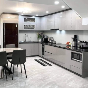 7 Tủ bếp nhựa đặc Picomat