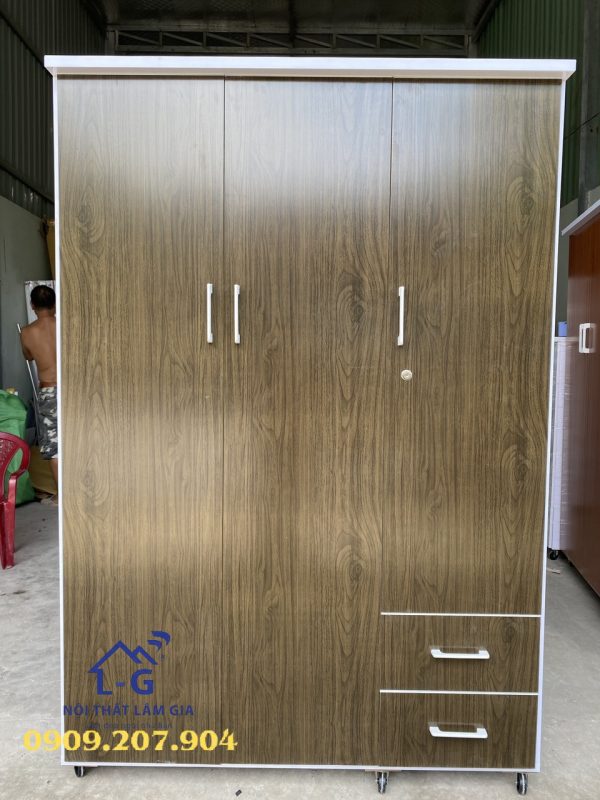 z3688274363414_27bc1b023f547cf226d53d85b95e3413 Tủ quần áo nhựa Đài Loan 3 cánh
