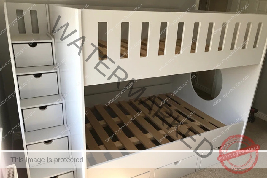Mẫu giường tầng làm từ nhựa Ecoplast cho phòng ngủ nhỏ